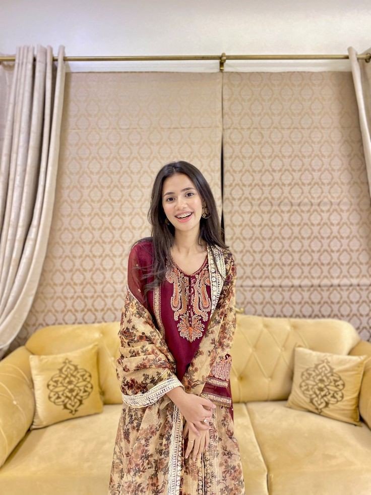 Cute-Asian-Girl-Photo Cute-Asian-Girl-Photo