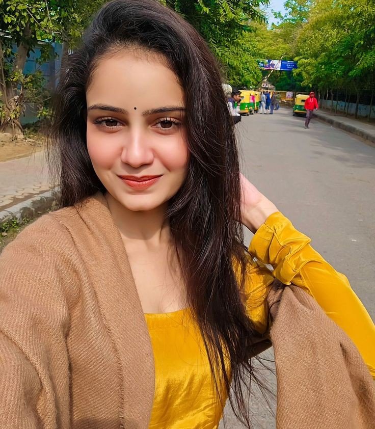 Cute-Traditional-Girl-DP Cute-Traditional-Girl-DP