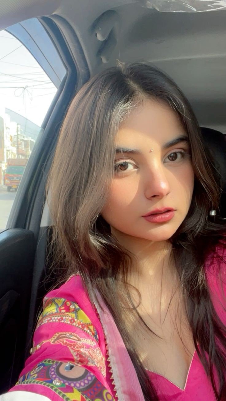 Cute-Urban-Girl-DP Cute-Urban-Girl-DP