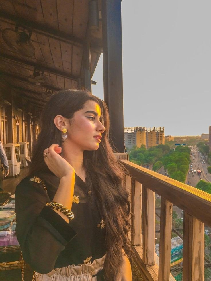 Lovely-Facebook-DP Lovely-Facebook-DP