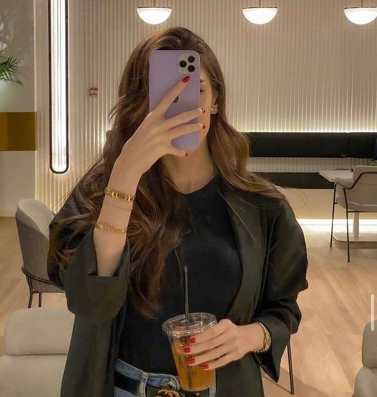 Pretty-Profile-Pic Pretty-Profile-Pic