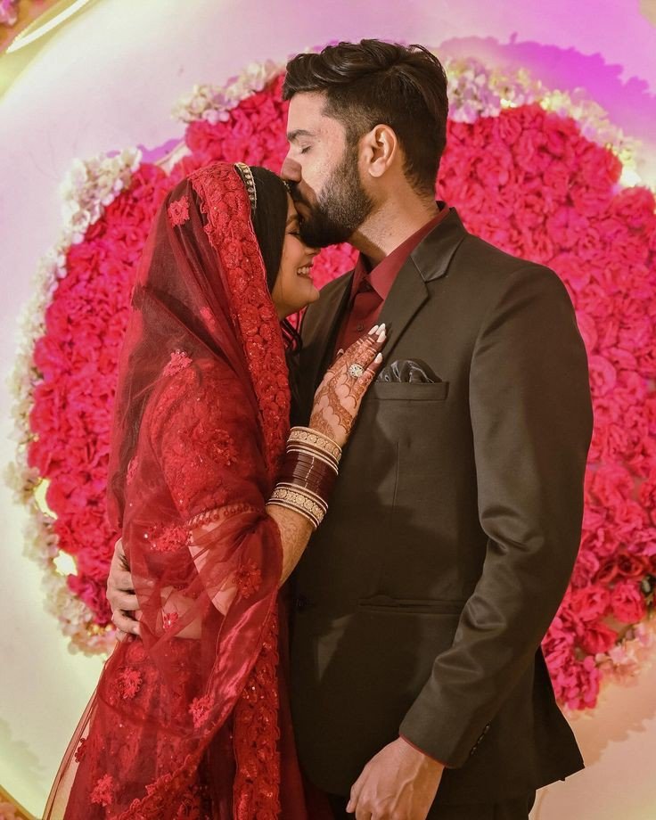 cartoon-couple-dp-for-instagram-for-girl cartoon-couple-dp-for-instagram-for-girl