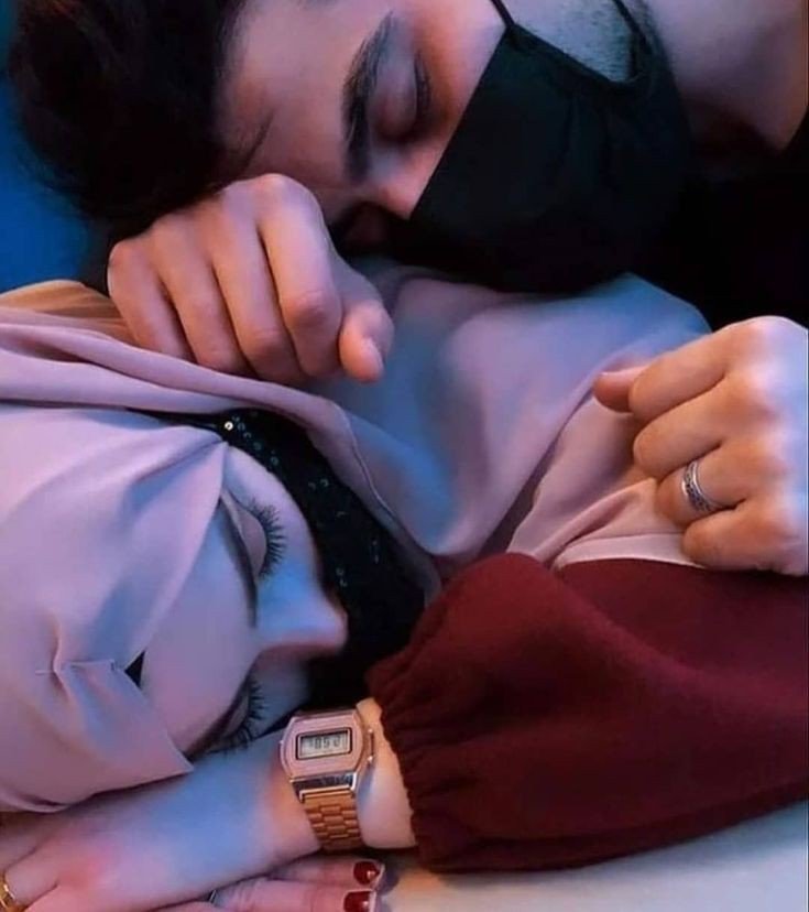 couple-dp-for-instagram-anime-half-half couple-dp-for-instagram-anime-half-half