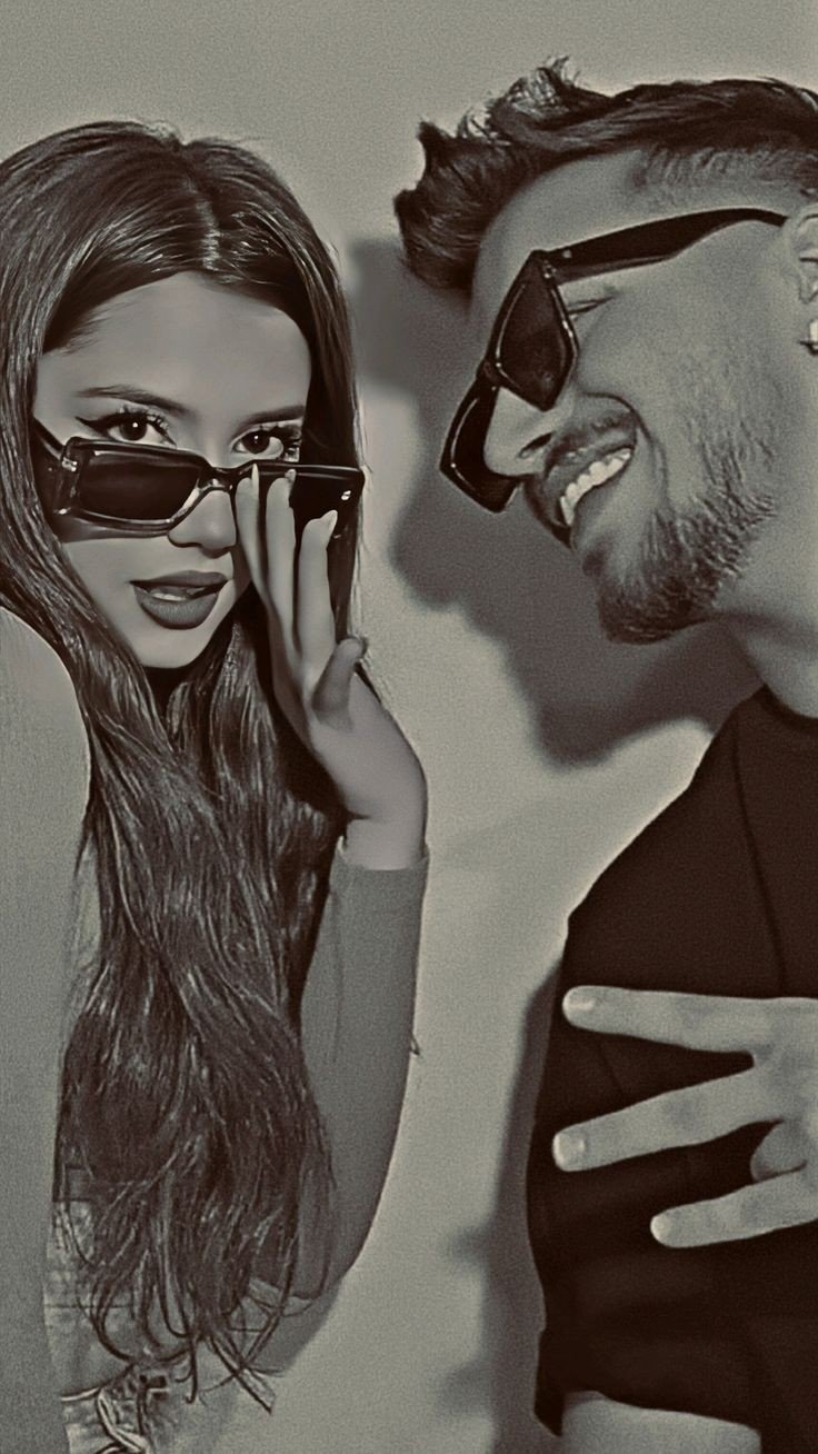 couple-dp-for-instagram-cartoon-half-half-aesthetic couple-dp-for-instagram-cartoon-half-half-aesthetic