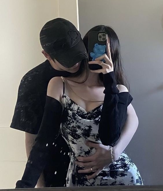 cute-black-couple-dp-for-instagram-aesthetic cute-black-couple-dp-for-instagram-aesthetic