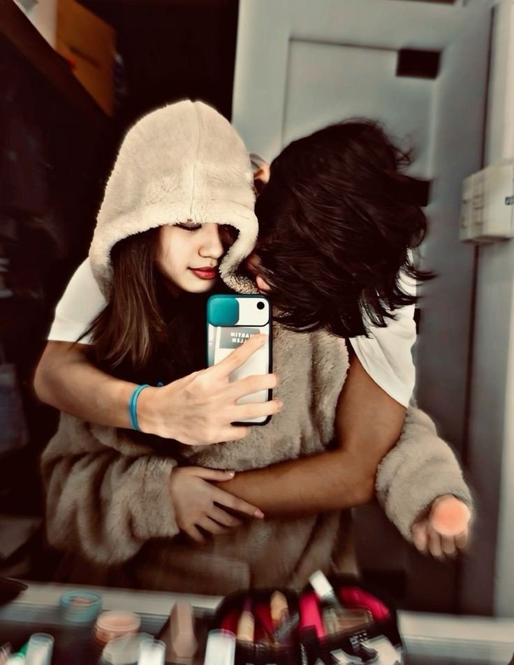 cute-couple-dp-for-instagram-half-half-aesthetic cute-couple-dp-for-instagram-half-half-aesthetic