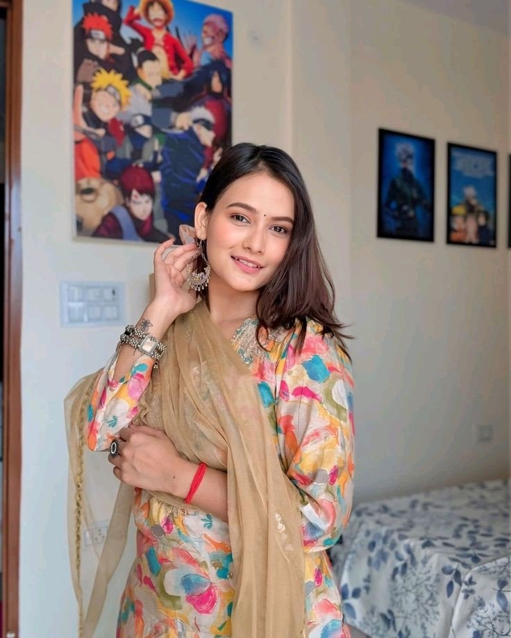 cute-girls-pic-for-instagram-dp cute-girls-pic-for-instagram-dp