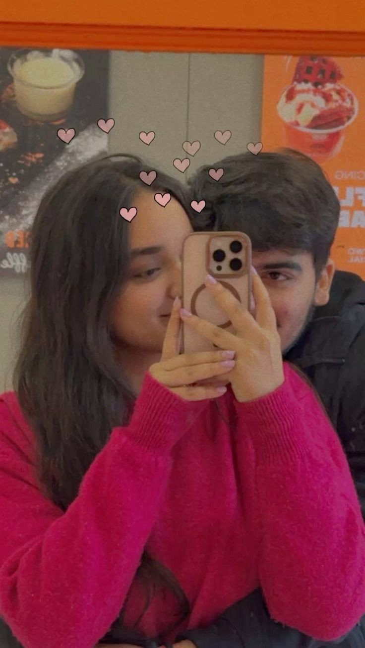 love-couple-dp-for-instagram love-couple-dp-for-instagram