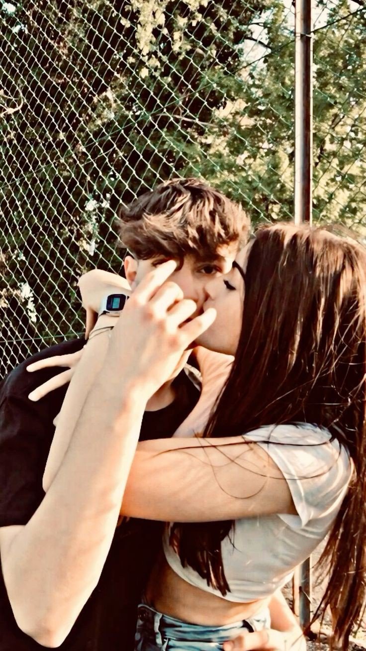 love-instagram-cute-couple-dp love-instagram-cute-couple-dp