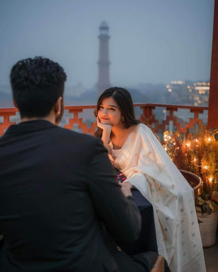 romantic-stylish-instagram-cute-couple-dp romantic-stylish-instagram-cute-couple-dp