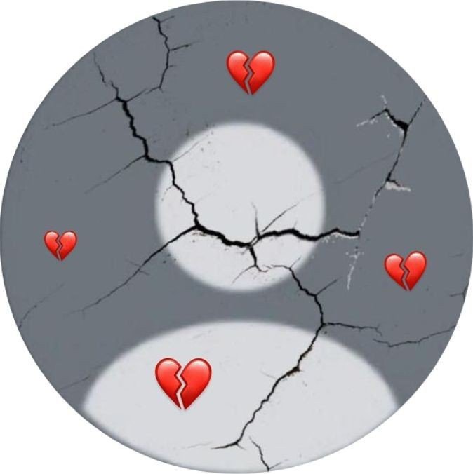broken-heart-dp-alone broken-heart-dp-alone