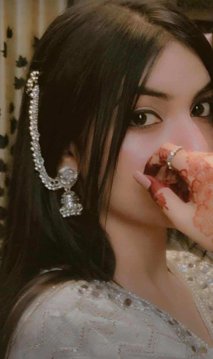 cute-girl-photo-dp-instagram-hidden-face cute-girl-photo-dp-instagram-hidden-face