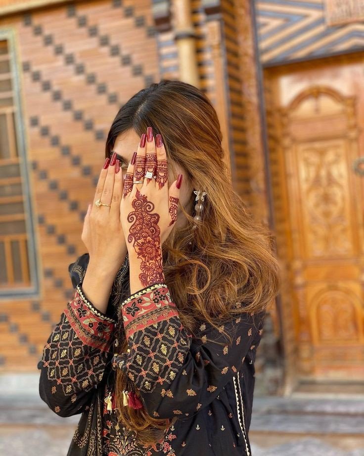 girl-photo-dp-instagram-attitude-cartoon girl-photo-dp-instagram-attitude-cartoon