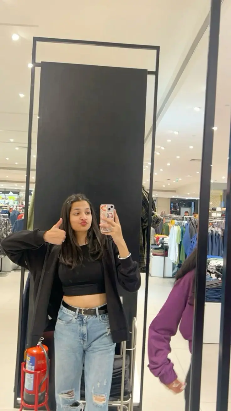 attitude-girl-dp-chasma attitude-girl-dp-chasma