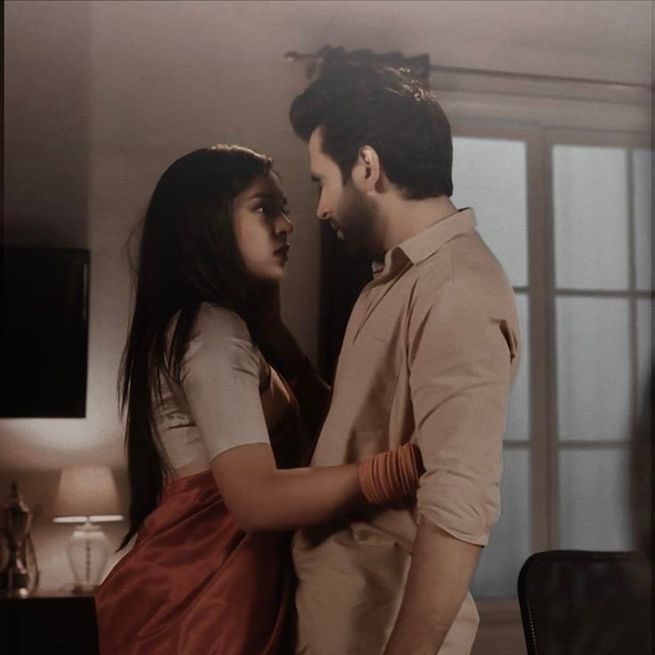 cute-couple-emoji-dp-for-instagram cute-couple-emoji-dp-for-instagram